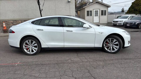 2014 Tesla Model S P85D