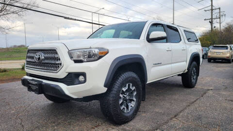 2016 Toyota Tacoma for sale at Luxury Imports Auto Sales and Service in Rolling Meadows IL