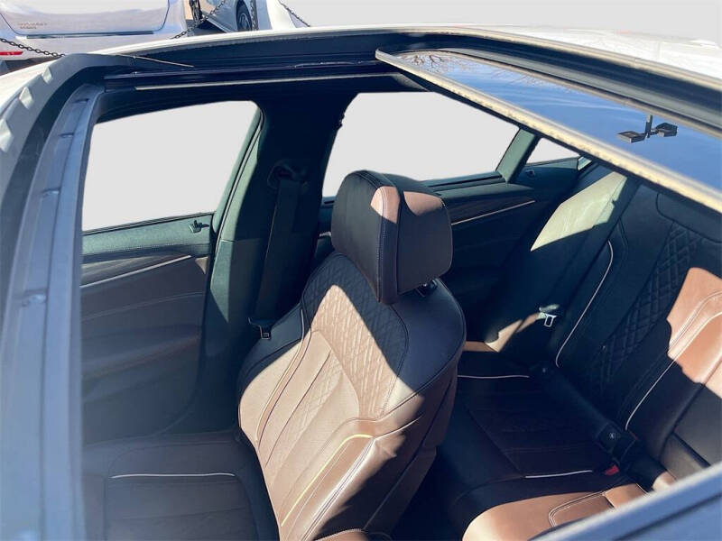 2021 BMW 5 Series M550i xDrive