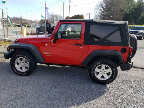 2011 Jeep Wrangler for sale at Green Tree Motors in Elizabethton TN