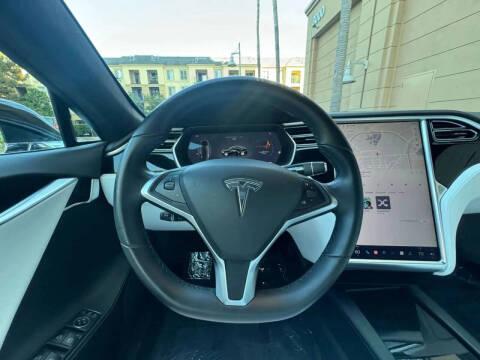 2017 Tesla Model S 75