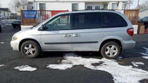 2006 Dodge Caravan for sale at Wildfield Automotive Inc in Blanchester OH