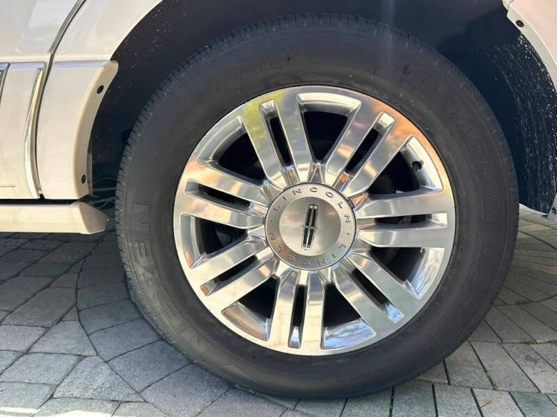 2014 Lincoln Navigator