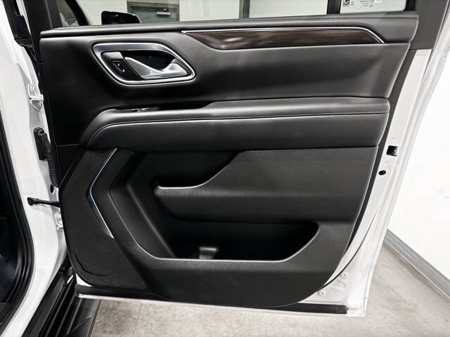 2022 GMC Yukon XL SLE