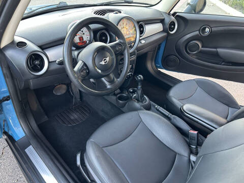 2013 MINI Hardtop Cooper