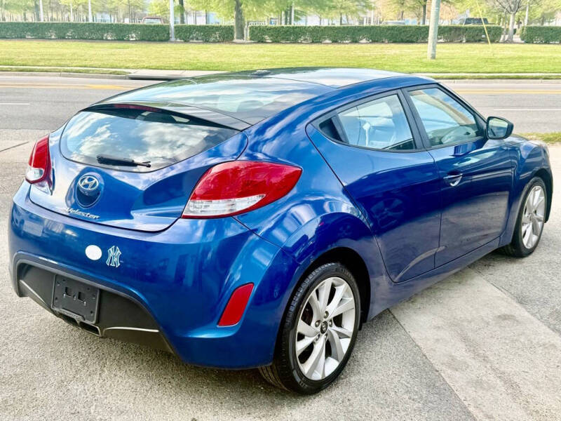 2017 Hyundai Veloster Value Edition