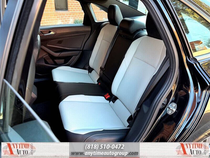 2020 Volkswagen Jetta R-Line