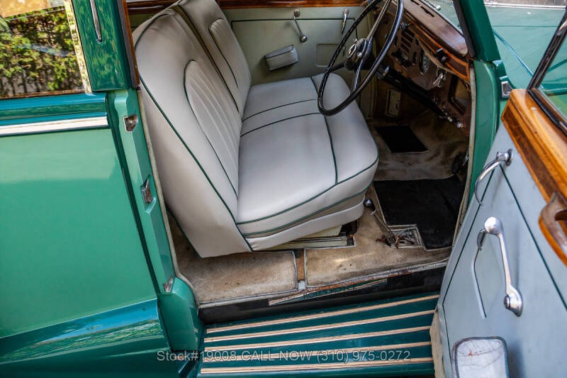 1951 Rolls-Royce Silver Wraith