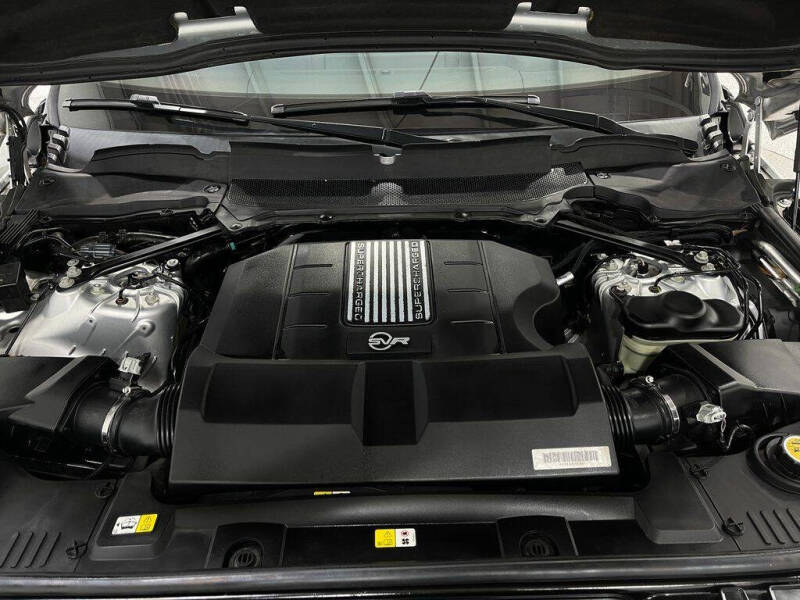 2017 Land Rover Range Rover Sport SVR