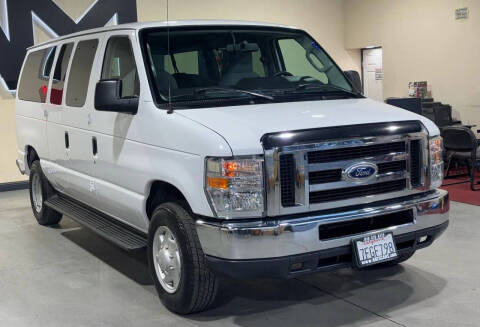 2014 Ford E-Series E-350 SD XLT
