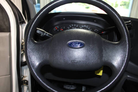 2006 Ford E-Series E-350 SD