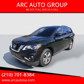 2020 Nissan Pathfinder SV