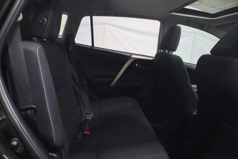 2018 Toyota RAV4 Hybrid XLE