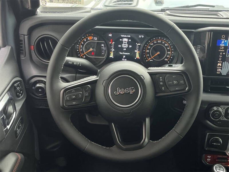 2025 Jeep Wrangler Rubicon X