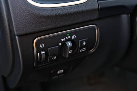 2015 Volvo V60 T5 Drive-E Premier Plus