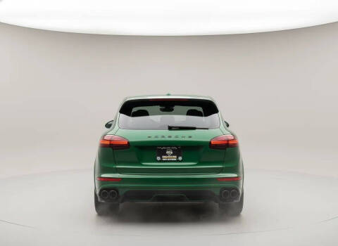 2016 Porsche Cayenne GTS