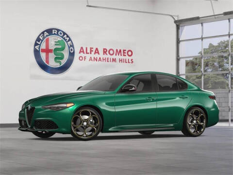 2025 Alfa Romeo Giulia Intensa
