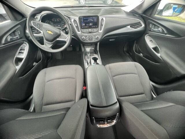 2022 CHEVROLET Malibu Sedan - $19,995