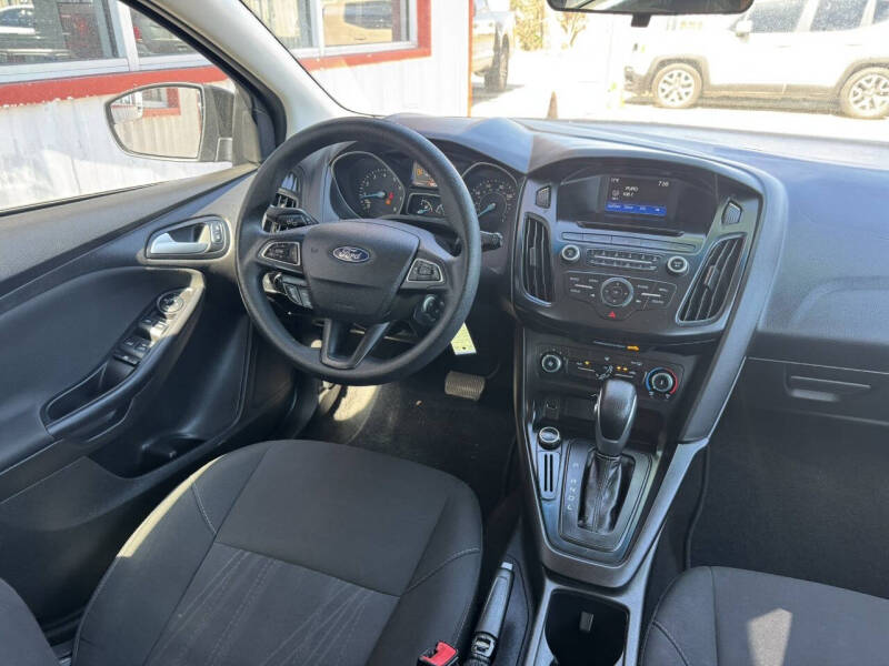 2017 Ford Focus SE