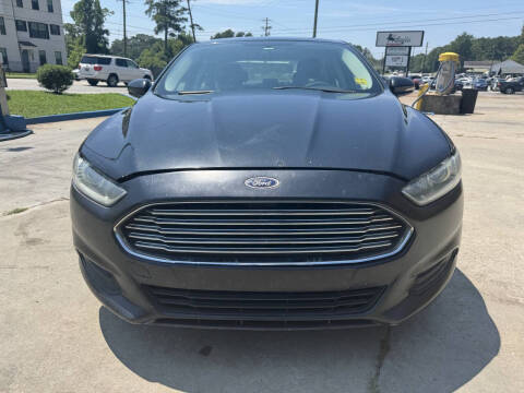 2013 Ford Fusion SE