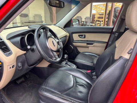 2013 Kia Soul +