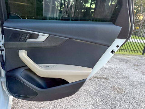 2017 Audi A4 2.0T quattro Premium