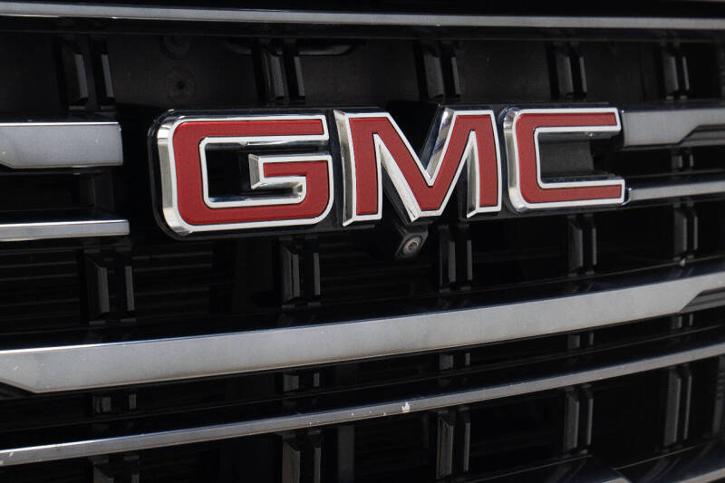 2023 GMC Yukon XL AT4