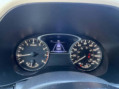 2019 Nissan Pathfinder S