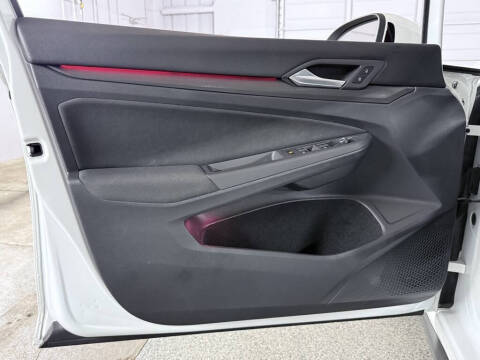 2022 Volkswagen Golf GTI S