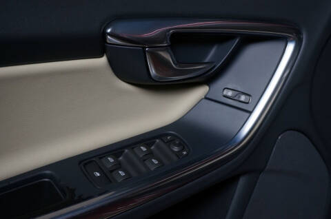 2013 Volvo S60 T5 Premier Plus