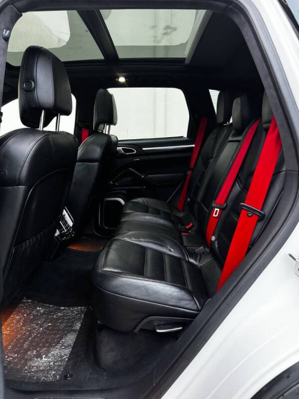 2013 Porsche Cayenne Turbo