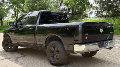 2017 RAM 1500 SLT