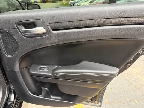 2016 Chrysler 300 S Alloy Edition