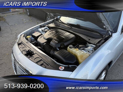 2013 Chrysler 300 Glacier Edition