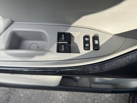 2013 Scion iQ