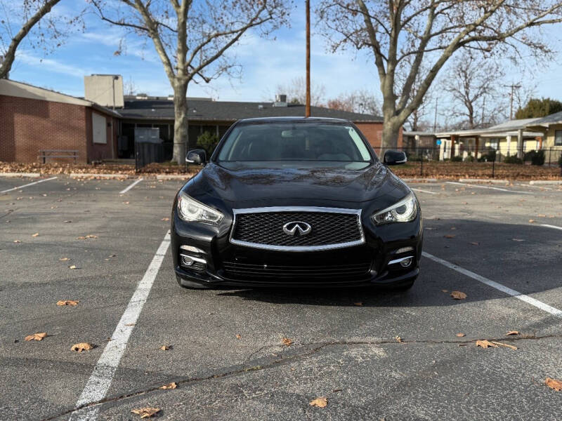 2014 Infiniti Q50 Premium
