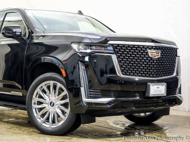 Used 2022 Cadillac Escalade Premium Luxury with VIN 1GYS4BKL3NR325187 for sale in Tinley Park, IL