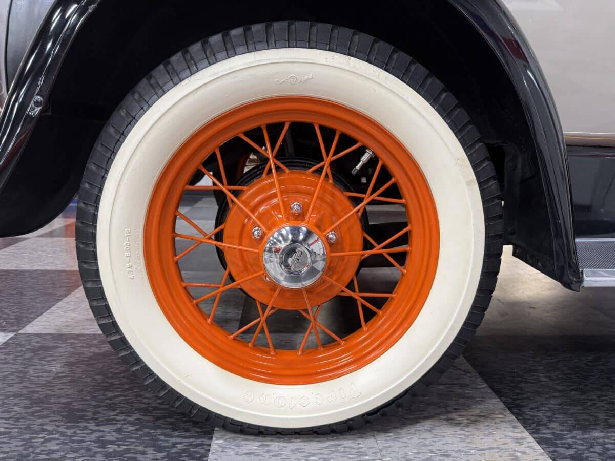 1930 Ford Model A 74