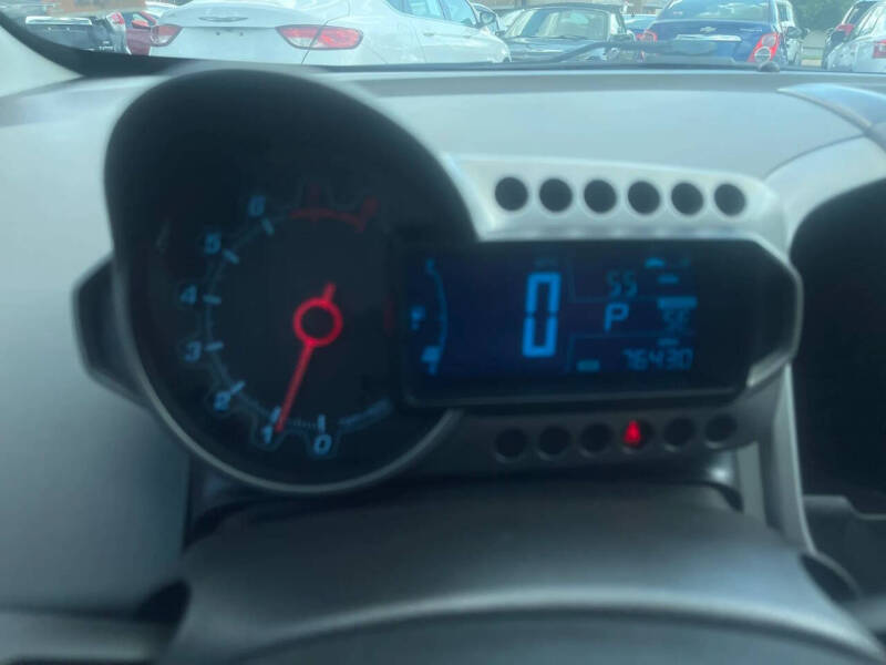 2015 Chevrolet Sonic LT Auto