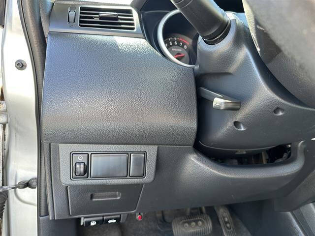 2009 Nissan Versa 1.6 Base