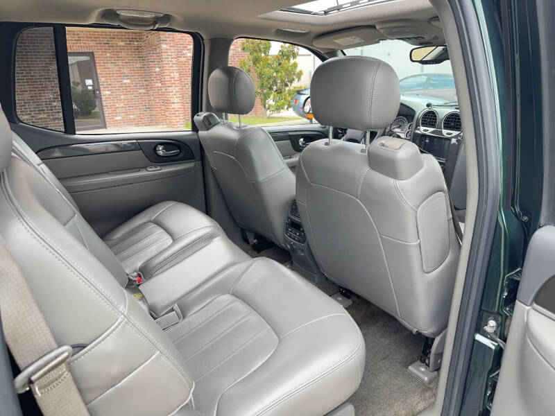 2004 GMC Envoy XUV SLT