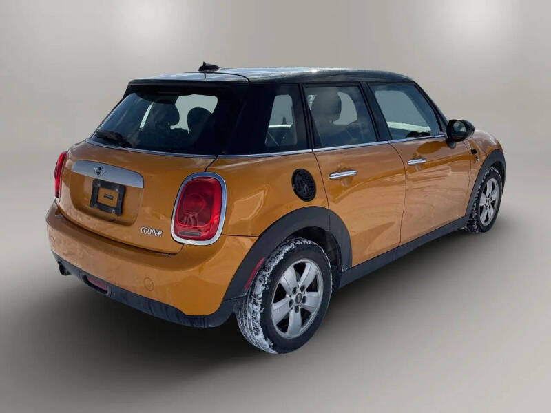 2015 MINI Hardtop 4 Door Cooper