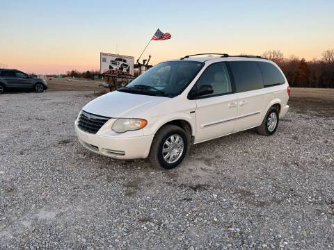 2007 Chrysler Town and Country for sale at Ken's Auto Sales & Repairs in New Bloomfield MO