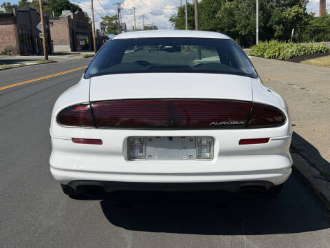 1999 Oldsmobile Aurora