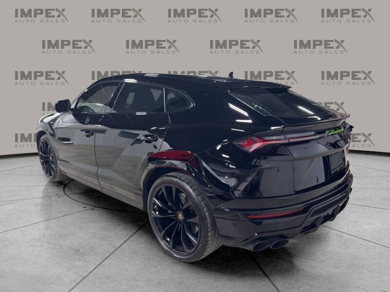 2019 Lamborghini Urus
