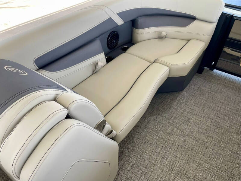 2024 Barletta Cabrio 22UC