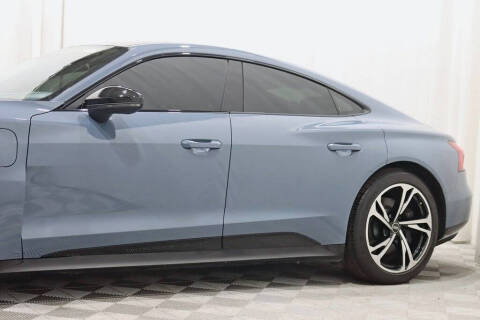 2022 Audi e-tron GT quattro Premium Plus