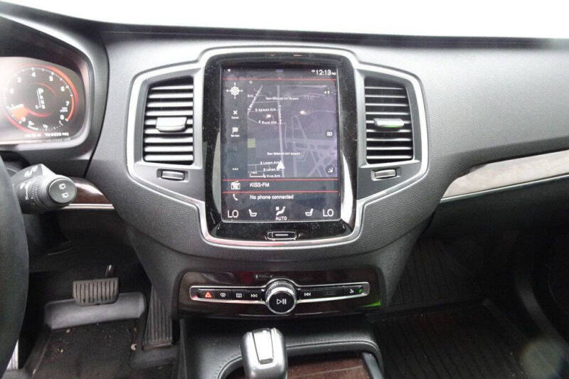 2019 Volvo XC90 T5 Momentum