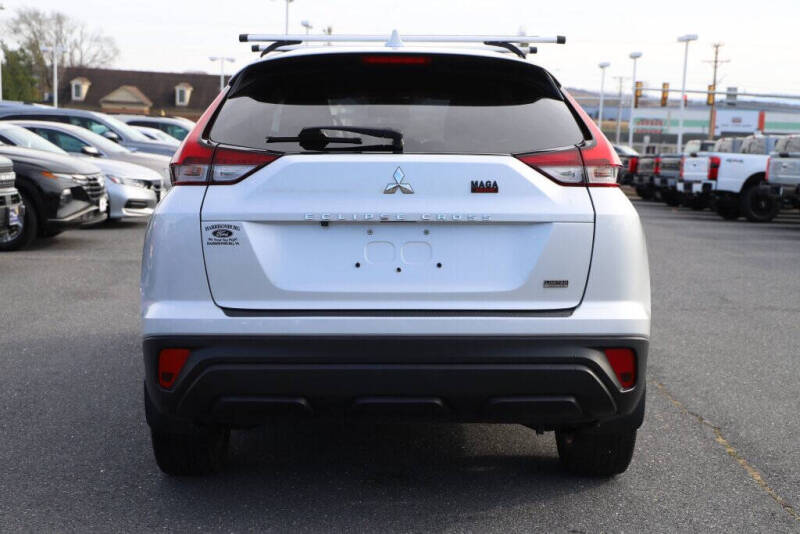 2023 Mitsubishi Eclipse Cross LE