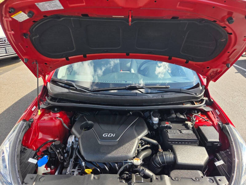 2013 Hyundai Accent SE